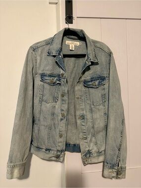 H&M L.O.G.G. Light Wash Denim Jacket Men’s Small